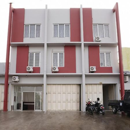 Super Oyo 2183 Cibeureum Residence Bandung Buitenkant foto