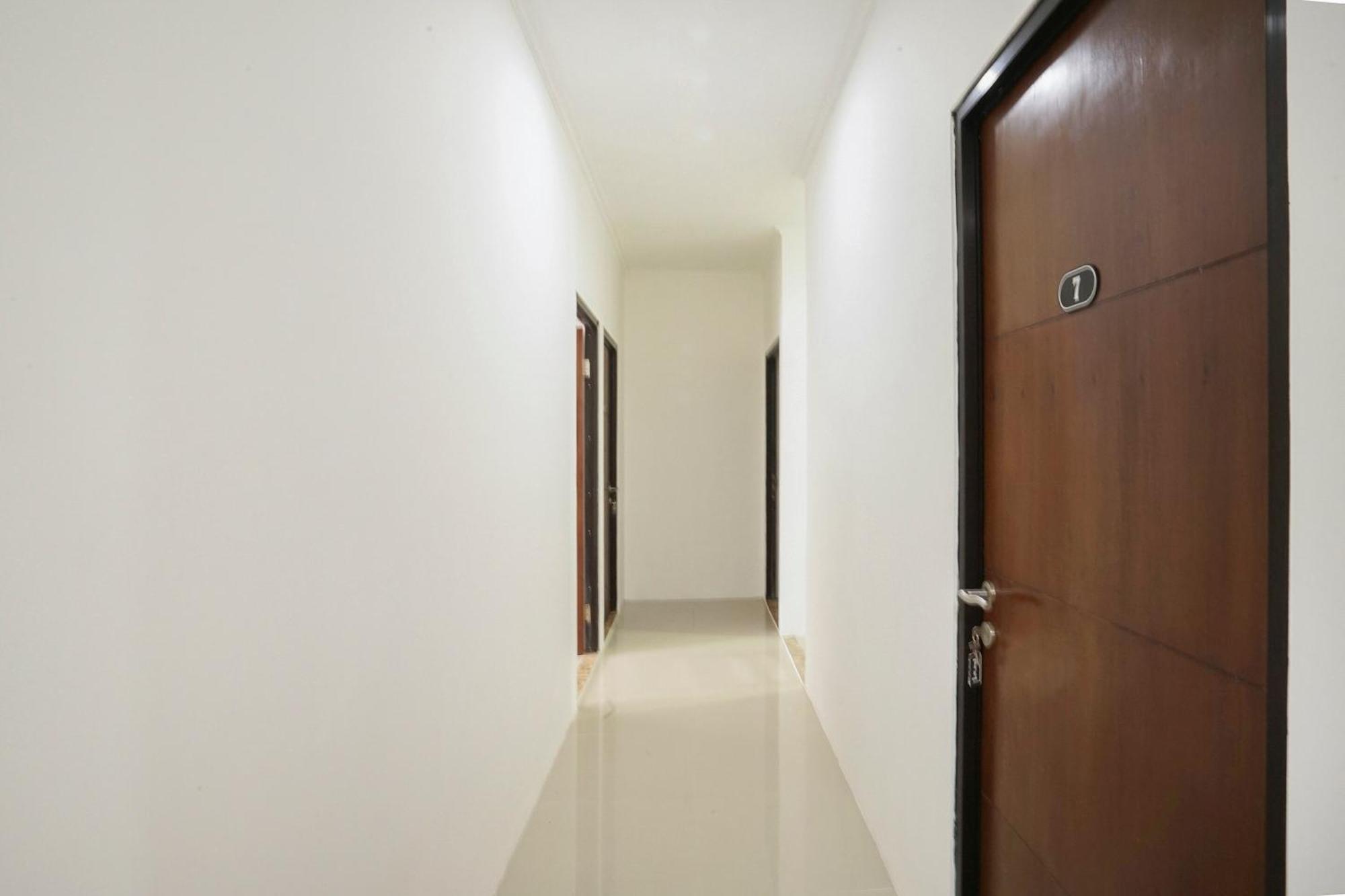Super Oyo 2183 Cibeureum Residence Bandung Buitenkant foto